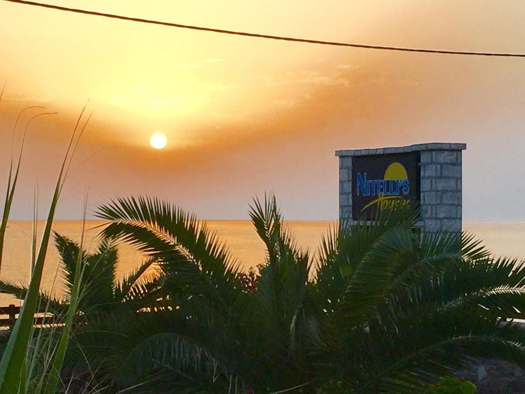 Nitelli'S Houses Skala Neon Kydonion ภายนอก รูปภาพ